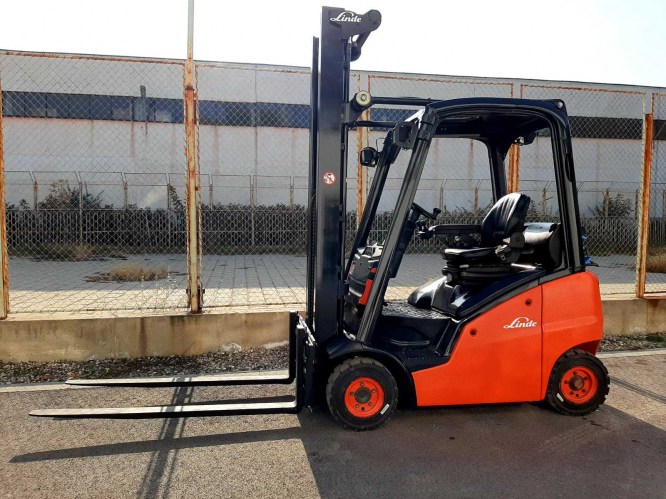 Linde H14T_forkliftbg